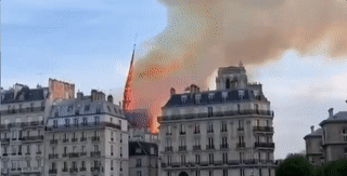 巴黎一座教堂失火为什么能伤全世6686体育界的心？(图1)