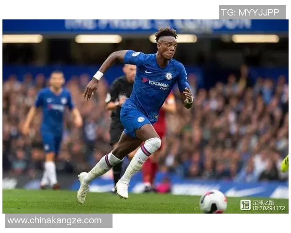 迪巴拉的足球之路:从天才少年到世界顶级前锋的传奇历程 迪巴拉的足球之路:从天才少年到世界顶级前锋的传奇历程